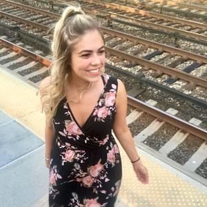 Meet your Posher, Amanda